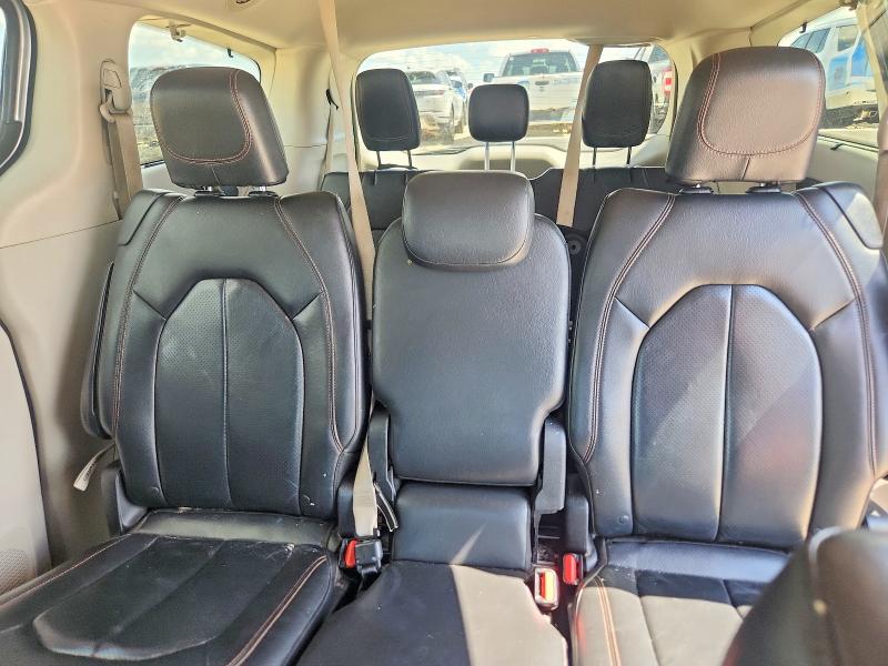 Продажа на аукционе авто 2018 Chrysler Pacifica, vin: 2C4RC1BG3JR219038, номер лота: 59735586