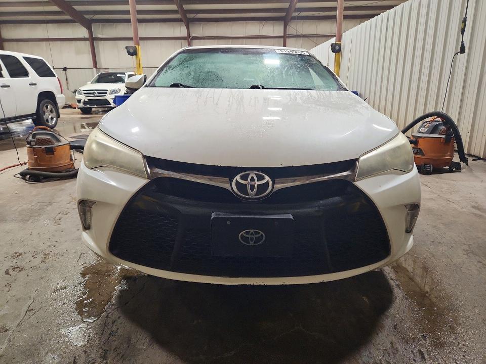 Aukcja sprzedaży 2016 Toyota Camry, vin: 4T1BF1FK8GU194572, numer aukcji: 61946856
