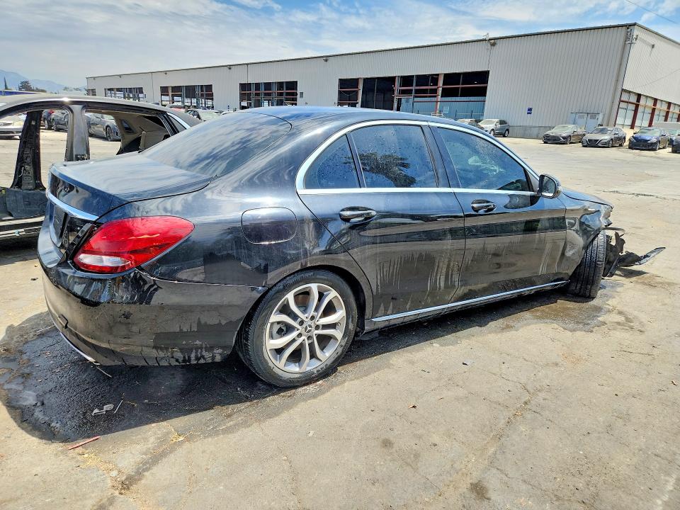 Продаж на аукціоні авто 2018 Mercedes-benz C, vin: 55SWF4JB9JU240701, номер лоту: 61722296