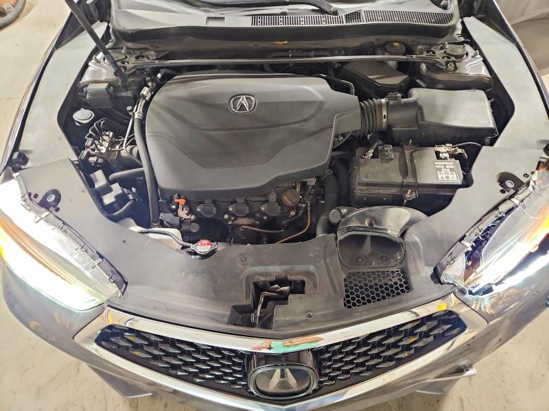 2018 Acura Tlx მანქანა იყიდება აუქციონზე, vin: 19UUB2F55JA006562, აუქციონის ნომერი: 62432586