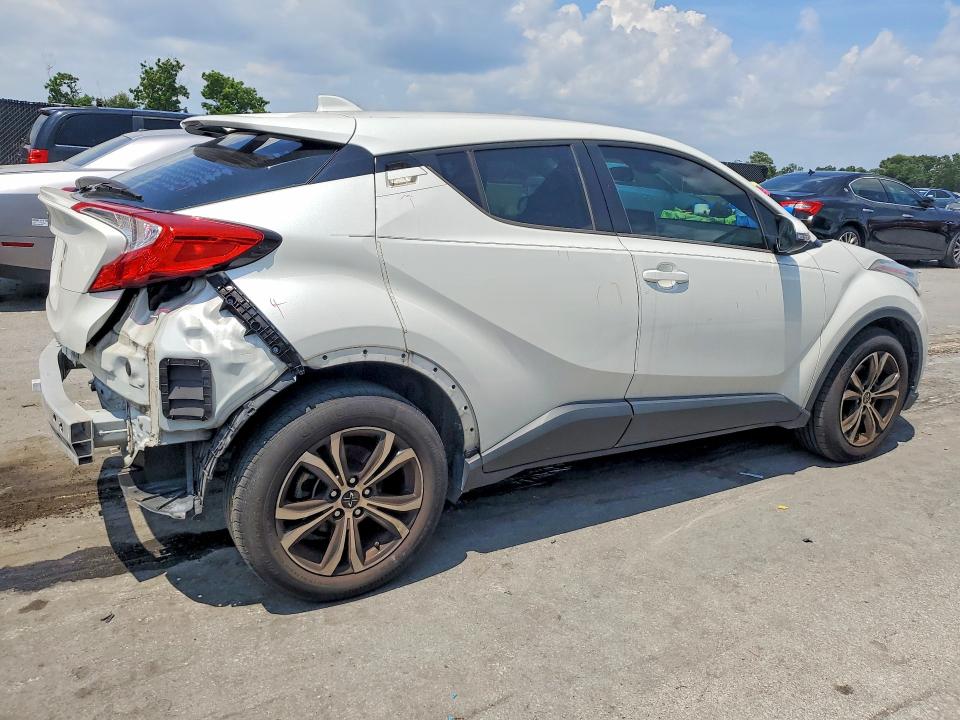 63117426 :رقم المزاد ، NMTKHMBX7LR111440 vin ، 2020 Toyota C-hr مزاد بيع