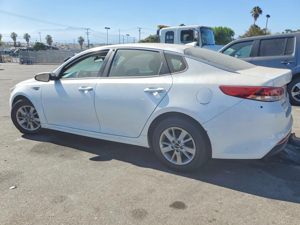 2016 Kia Optima მანქანა იყიდება აუქციონზე, vin: KNAGT4L32G5073805, აუქციონის ნომერი: 57968556