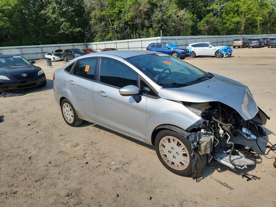 Продажа на аукционе авто 2014 Ford Fiesta, vin: 3FADP4AJ9EM226138, номер лота: 62315826