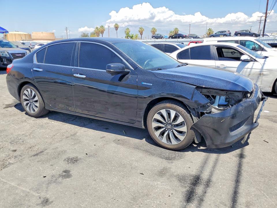 2015 Honda Accord მანქანა იყიდება აუქციონზე, vin: 1HGCR6F56FA014238, აუქციონის ნომერი: 60995406