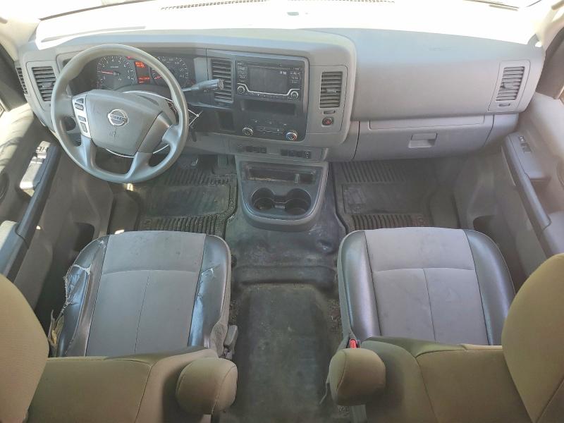 60977936 :رقم المزاد ، 1N6AF0LY3JN818117 vin ، 2018 Nissan Nv مزاد بيع