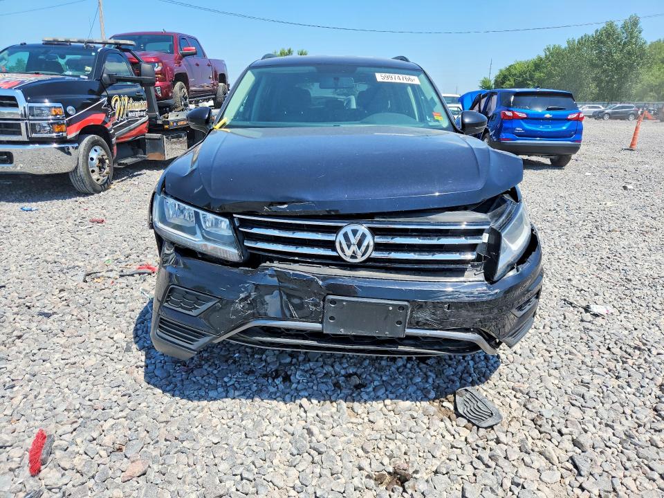 2020 Volkswagen Tiguan მანქანა იყიდება აუქციონზე, vin: 3VV0B7AX7LM083556, აუქციონის ნომერი: 59974766