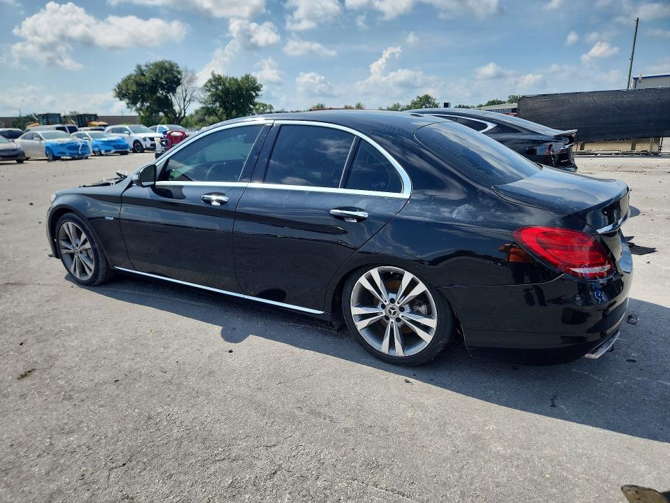 2018 Mercedes-benz C მანქანა იყიდება აუქციონზე, vin: 55SWF4HB4JU244371, აუქციონის ნომერი: 62804276