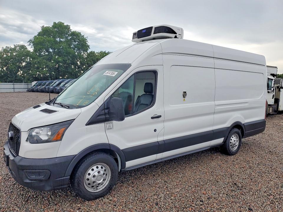 59747956 :رقم المزاد ، 1FTBW3UG6MKA51335 vin ، 2021 Ford Transit مزاد بيع