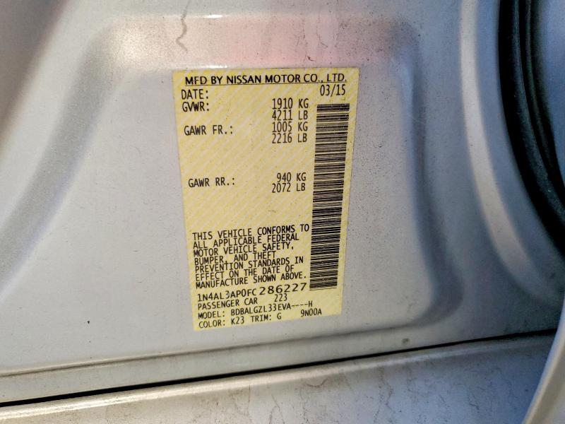 61144646 :رقم المزاد ، 1N4AL3AP0FC286227 vin ، 2015 Nissan Altima مزاد بيع
