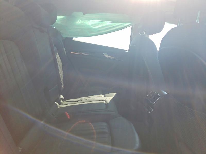 60395786 :رقم المزاد ، WA1BNAFY0J2240131 vin ، 2018 Audi Q5 مزاد بيع