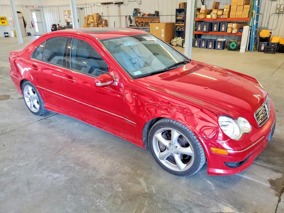 2005 Mercedes-benz C მანქანა იყიდება აუქციონზე, vin: WDBRF40JX5F716543, აუქციონის ნომერი: 61137346