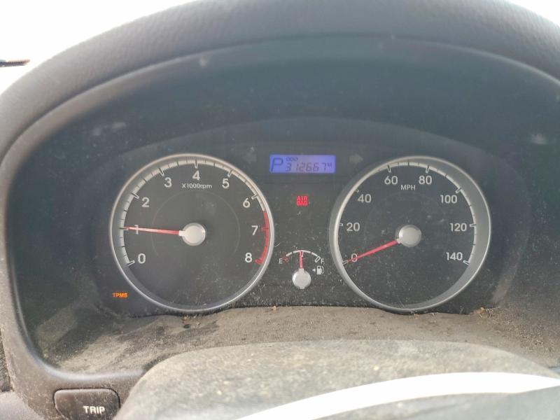 2010 Hyundai Accent მანქანა იყიდება აუქციონზე, vin: KMHCM3AC8AU161875, აუქციონის ნომერი: 63407926