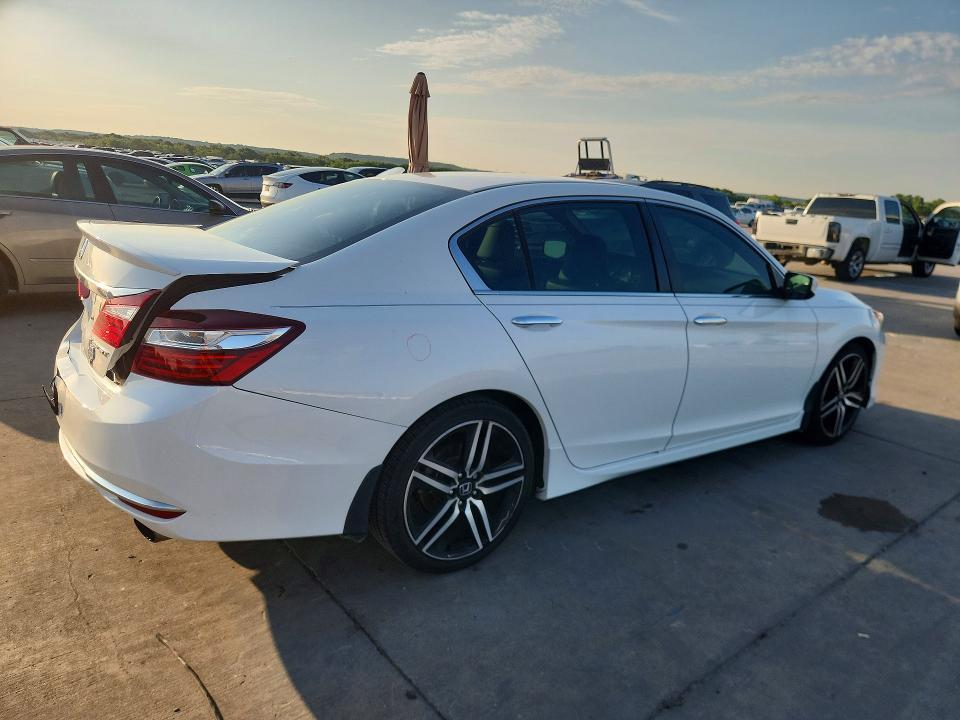 2017 Honda Accord მანქანა იყიდება აუქციონზე, vin: 1HGCR2E51HA223786, აუქციონის ნომერი: 58919846
