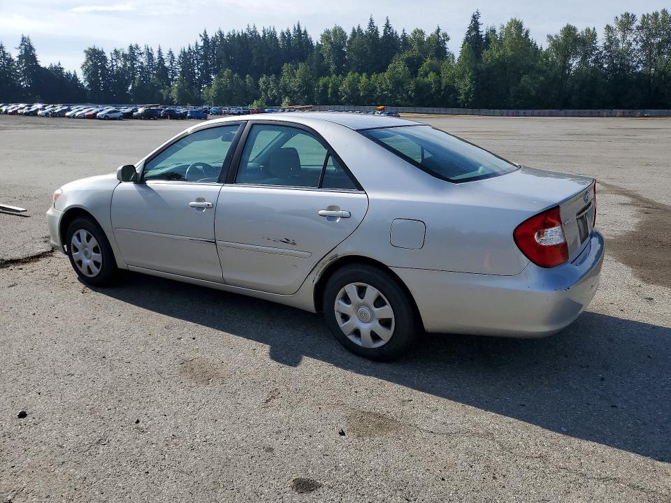 61965096 :رقم المزاد ، 4T1BE32K14U340729 vin ، 2004 Toyota Camry مزاد بيع