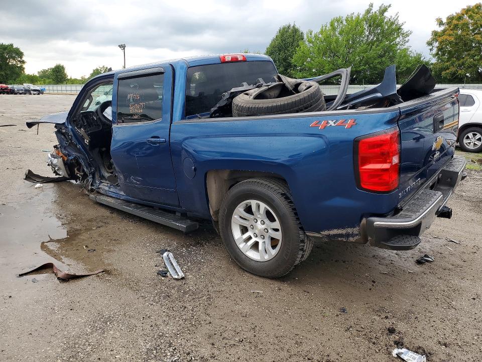 Продаж на аукціоні авто 2018 Chevrolet Silverado, vin: 3GCUKREC6JG372992, номер лоту: 62614216