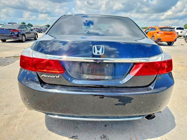 60238526 :رقم المزاد ، 1HGCR2F37FA146576 vin ، 2015 Honda Accord مزاد بيع