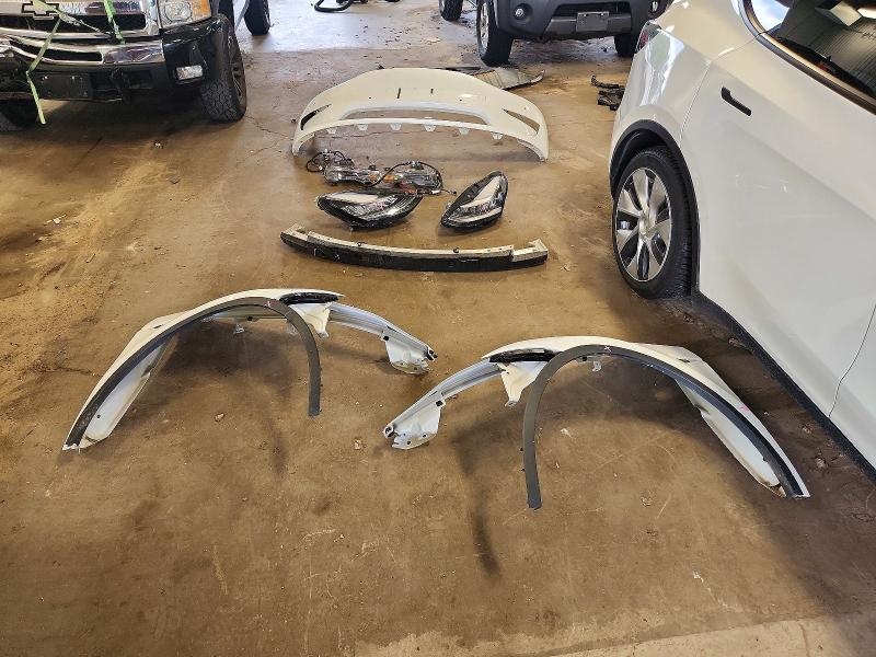 Продаж на аукціоні авто 2020 Tesla Model Y, vin: 5YJYGDEEXLF032129, номер лоту: 60312516