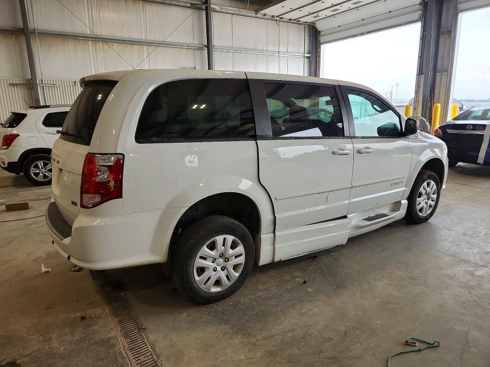 2015 Dodge Grand Caravan მანქანა იყიდება აუქციონზე, vin: 2C7WDGBG4FR599455, აუქციონის ნომერი: 60568266