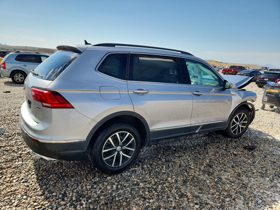 2021 Volkswagen Tiguan მანქანა იყიდება აუქციონზე, vin: 3VV2B7AX8MM003739, აუქციონის ნომერი: 63423126