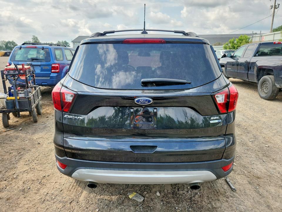 2019 Ford Escape მანქანა იყიდება აუქციონზე, vin: 1FMCU9HD2KUB32469, აუქციონის ნომერი: 61660476