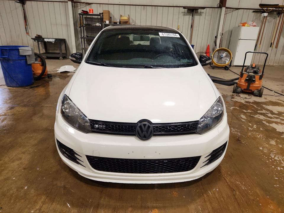 61585166 :رقم المزاد ، WVWGD7AJ7EW010631 vin ، 2014 Volkswagen Gti مزاد بيع