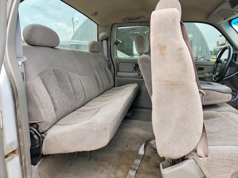 60071526 :رقم المزاد ، 2GCEC19T3Y1312099 vin ، 2000 Chevrolet Silverado مزاد بيع