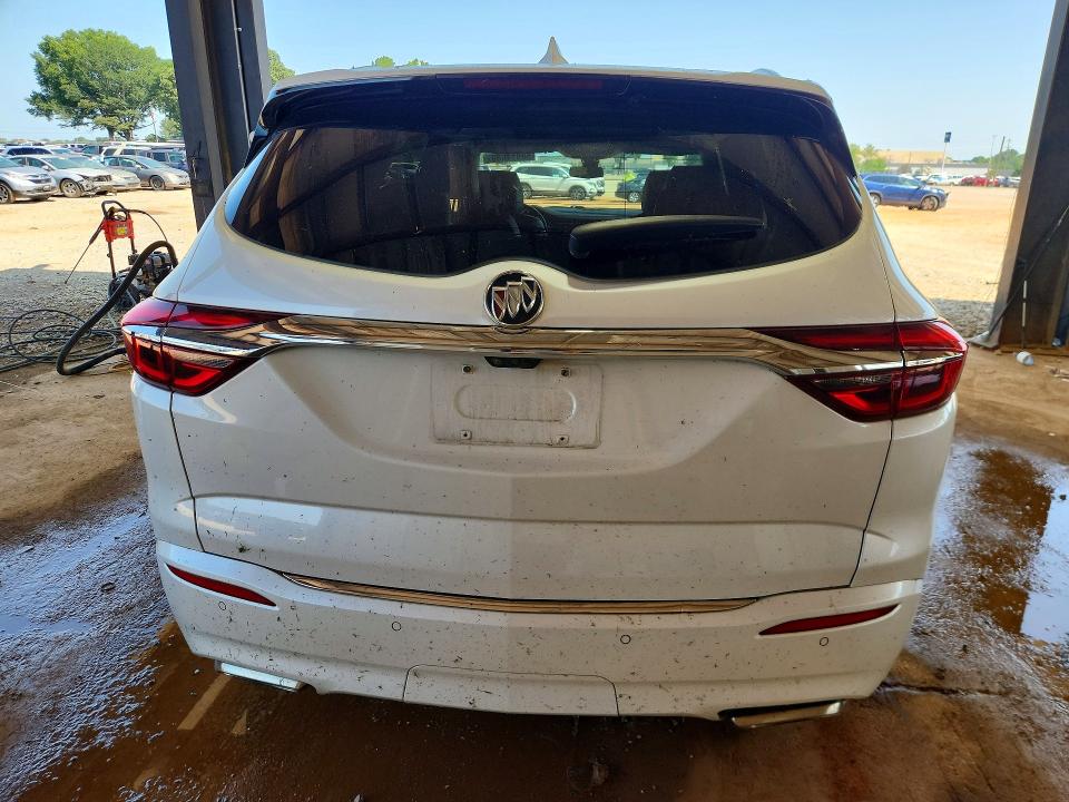 58914686 :رقم المزاد ، 5GAERDKW5MJ138977 vin ، 2021 Buick Enclave مزاد بيع
