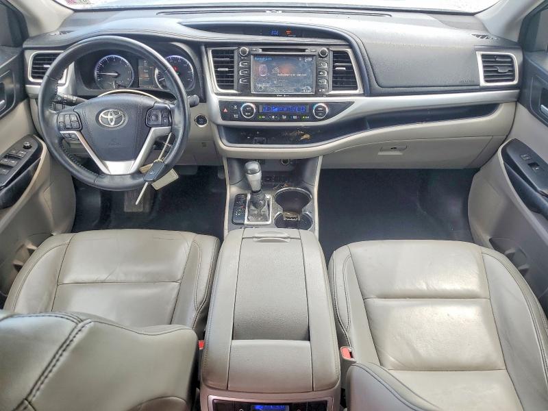 Продажа на аукционе авто 2015 Toyota Highlander, vin: 5TDKKRFH3FS092697, номер лота: 59354286
