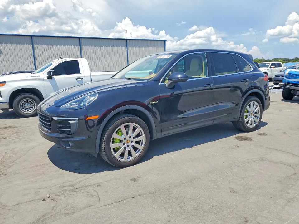 2016 Porsche Cayenne მანქანა იყიდება აუქციონზე, vin: WP1AE2A26GLA62575, აუქციონის ნომერი: 60403706