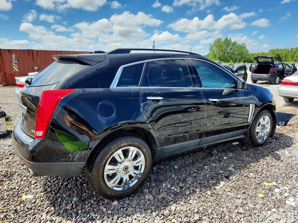 61682586 :رقم المزاد ، 3GYFNAE39FS519841 vin ، 2015 Cadillac Srx مزاد بيع