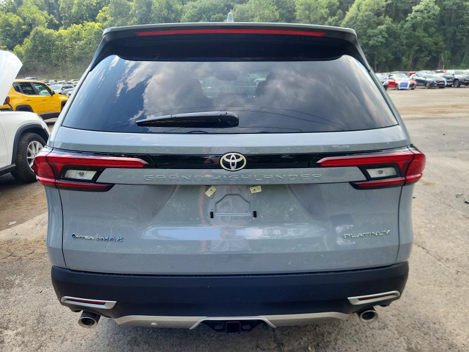 2026 Toyota Grand Highlander Hybrid მანქანა იყიდება აუქციონზე, vin: 5TDADAB54TS041305, აუქციონის ნომერი: 62844426