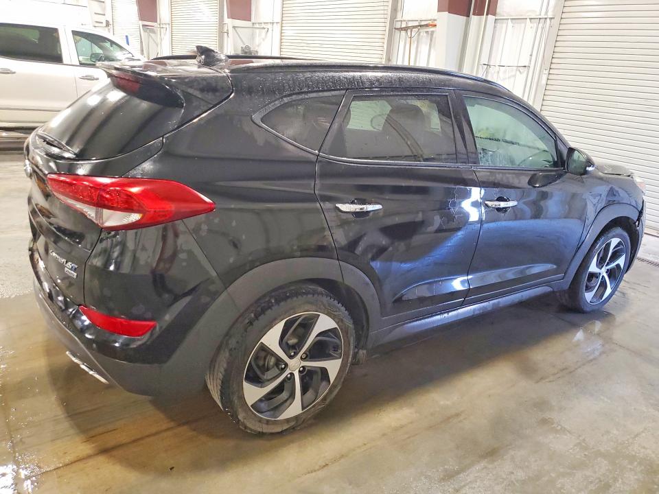 61042766 :رقم المزاد ، KM8J3CA23GU074198 vin ، 2016 Hyundai Tucson مزاد بيع