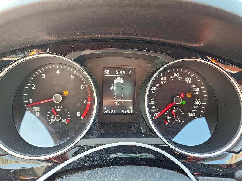 2016 Volkswagen Jetta მანქანა იყიდება აუქციონზე, vin: 3VWL17AJ1GM403516, აუქციონის ნომერი: 61796166