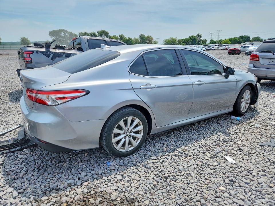 Продаж на аукціоні авто 2019 Toyota Camry, vin: 4T1B11HK6KU231879, номер лоту: 60303856