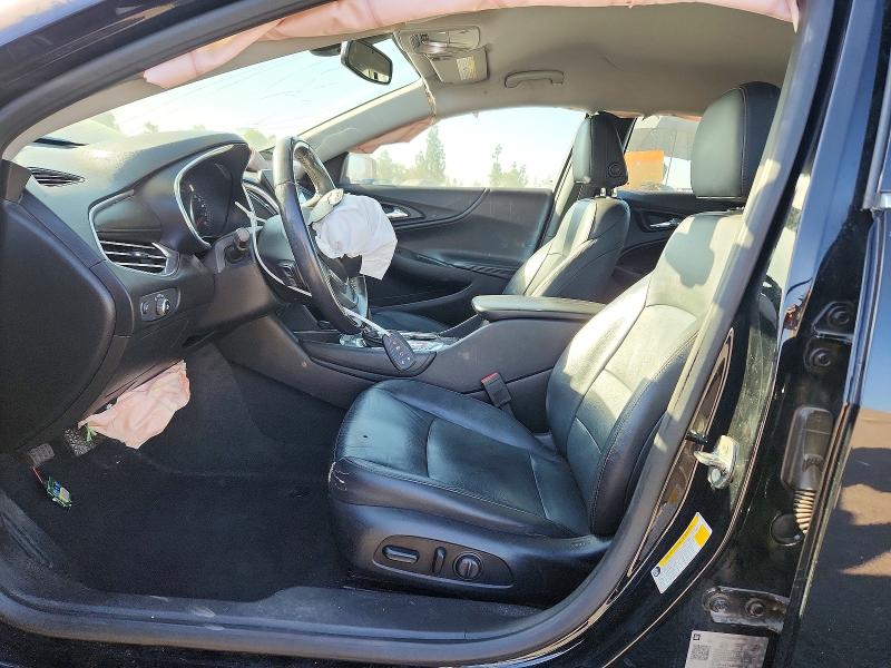 60552366 :رقم المزاد ، 1G1ZD5STXJF132514 vin ، 2018 Chevrolet Malibu مزاد بيع
