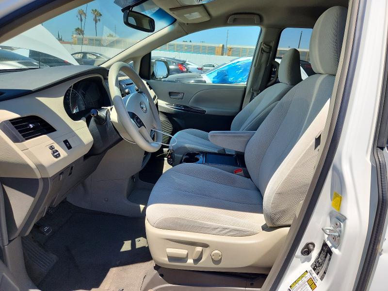 Продаж на аукціоні авто 2011 Toyota Sienna, vin: 5TDKK3DCXBS110627, номер лоту: 62353106