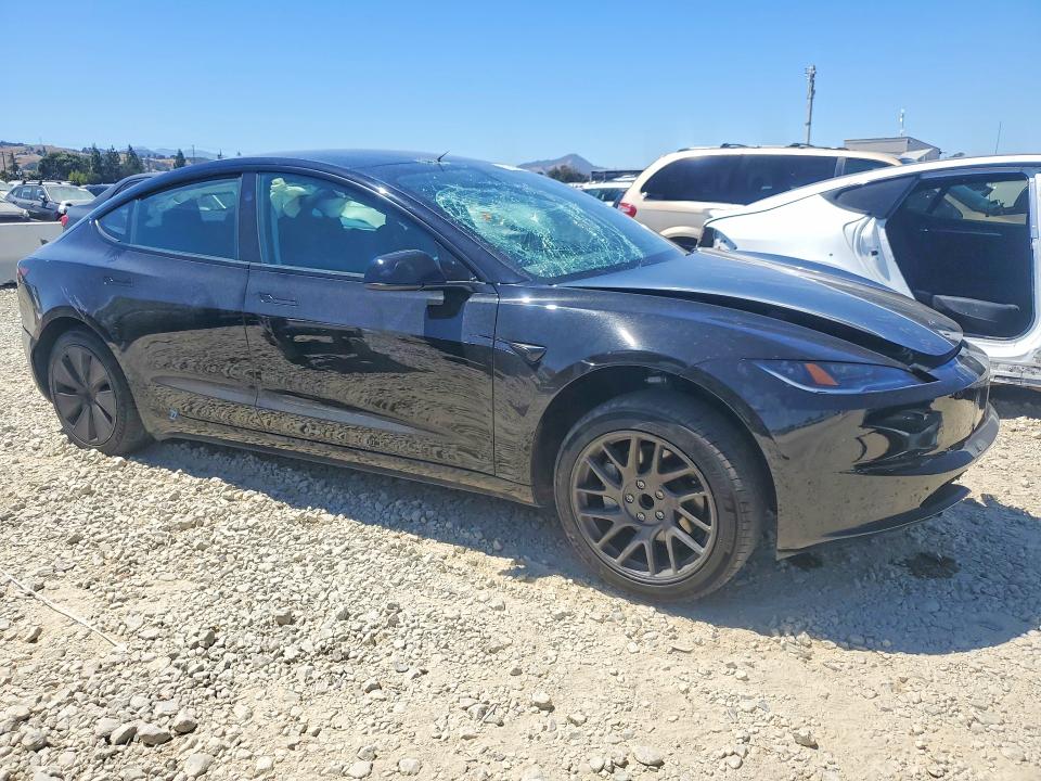 2025 Tesla Model 3 მანქანა იყიდება აუქციონზე, vin: 5YJ3E1EAXSF064069, აუქციონის ნომერი: 62959576