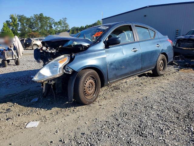 61213396 :رقم المزاد ، 3N1CN7AP7GL802497 vin ، 2016 Nissan Versa مزاد بيع
