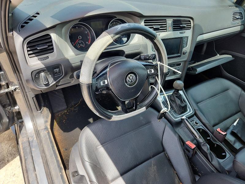 2017 Volkswagen Golf მანქანა იყიდება აუქციონზე, vin: 3VW217AUXHM015658, აუქციონის ნომერი: 61801586