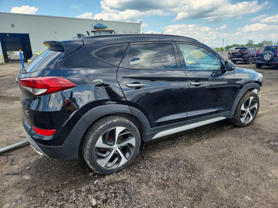 60559106 :رقم المزاد ، KM8J3CA21JU736738 vin ، 2018 Hyundai Tucson مزاد بيع