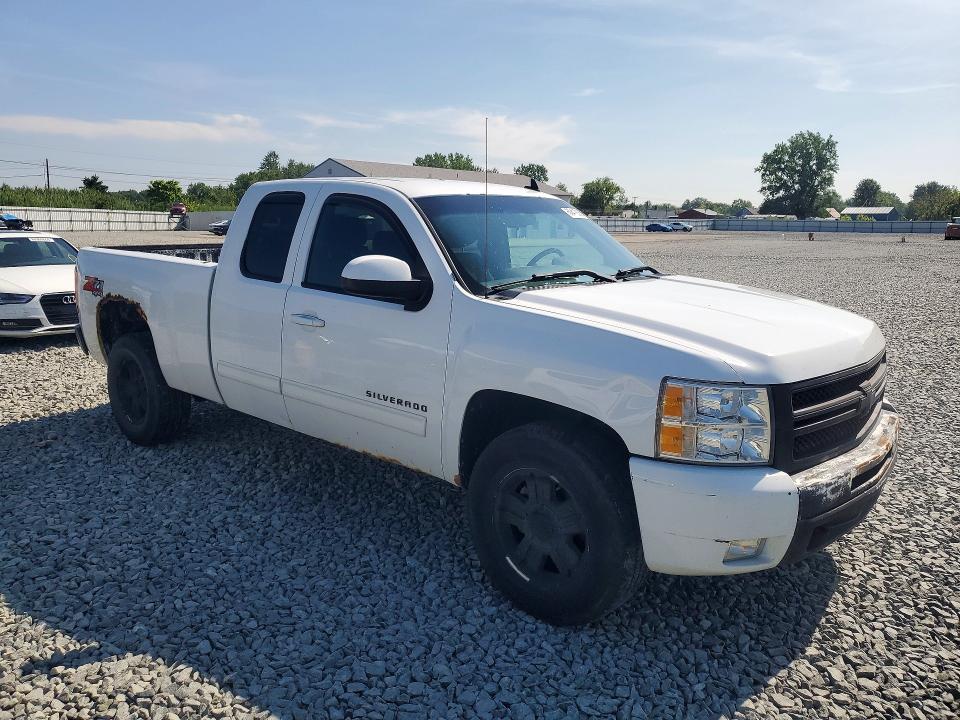 60418366 :رقم المزاد ، 1GCRKSE7XCZ333941 vin ، 2012 Chevrolet Silverado مزاد بيع