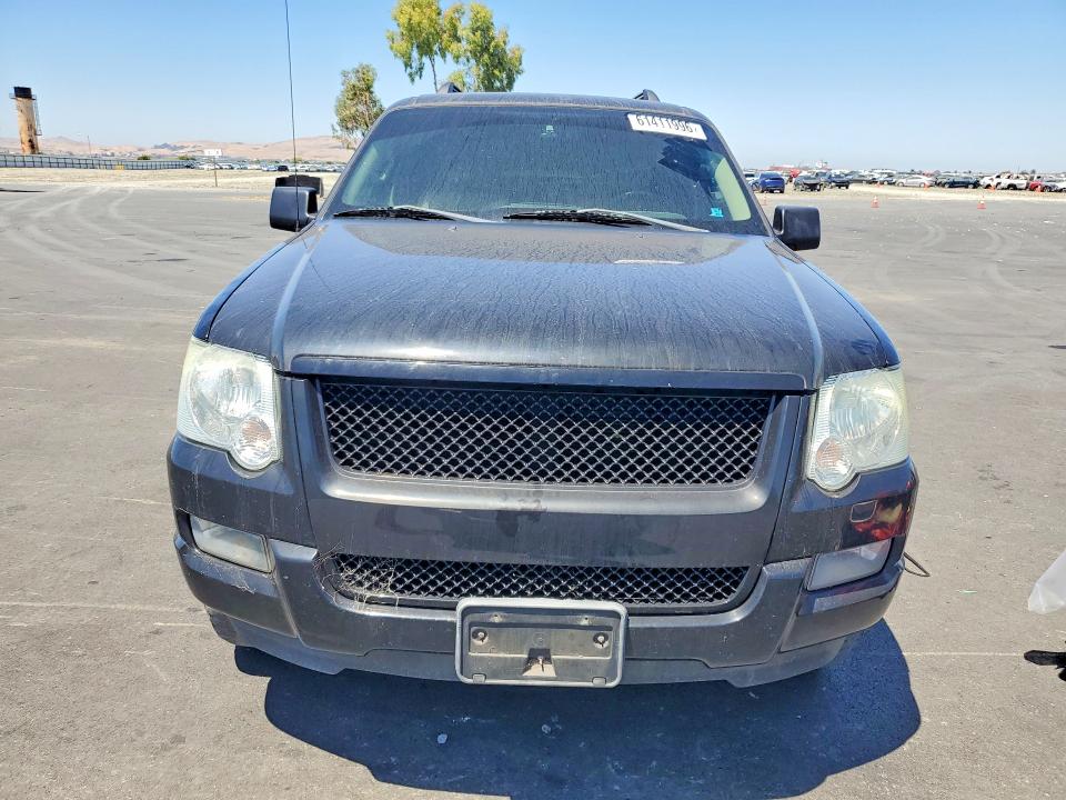 61411996 :رقم المزاد ، 1FMEU73E68UB06544 vin ، 2008 Ford Explorer مزاد بيع