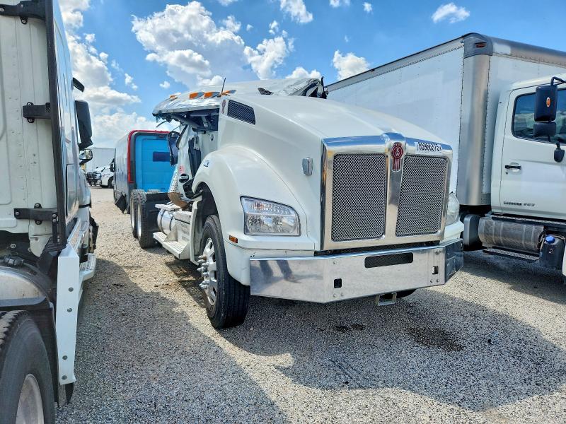 85966375 :رقم المزاد ، 1XKZD49X2LJ424222 vin ، 2020 Kenworth Construction مزاد بيع