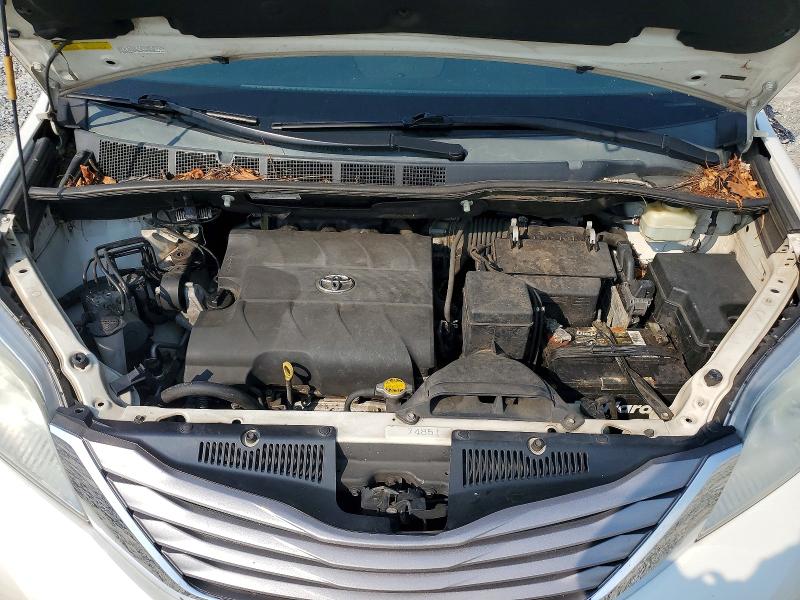 2015 Toyota Sienna მანქანა იყიდება აუქციონზე, vin: 5TDDK3DC5FS112896, აუქციონის ნომერი: 62516706