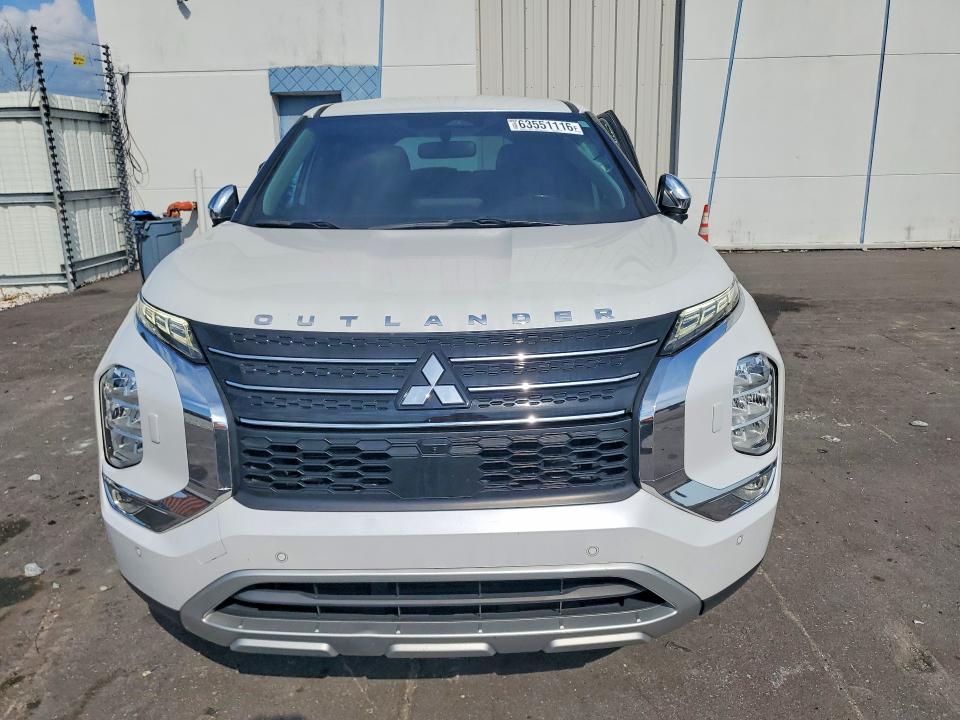 Продажа на аукционе авто 2022 Mitsubishi Outlander, vin: JA4J4UA81NZ062699, номер лота: 63551116