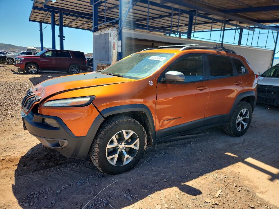 61941806 :رقم المزاد ، 1C4PJMBS5GW267448 vin ، 2016 Jeep Cherokee مزاد بيع