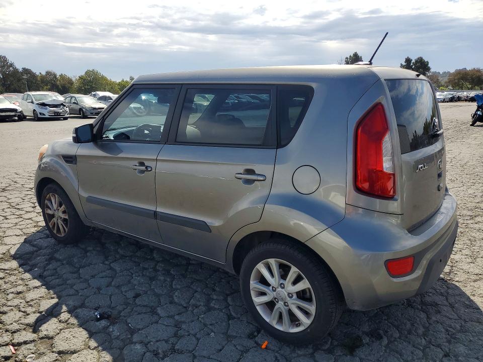 Продажа на аукционе авто 2013 Kia Soul, vin: KNDJT2A68D7575647, номер лота: 60273686