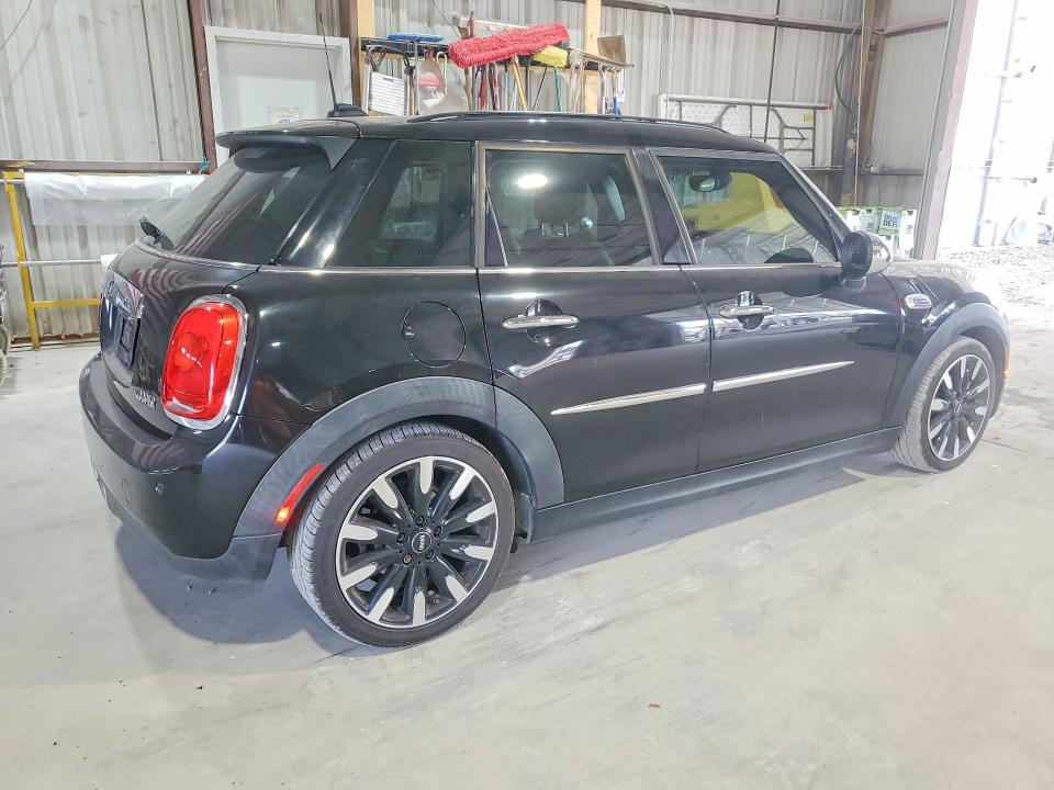 Продажа на аукционе авто 2016 Mini Cooper, vin: WMWXU1C52G2D11542, номер лота: 60853896