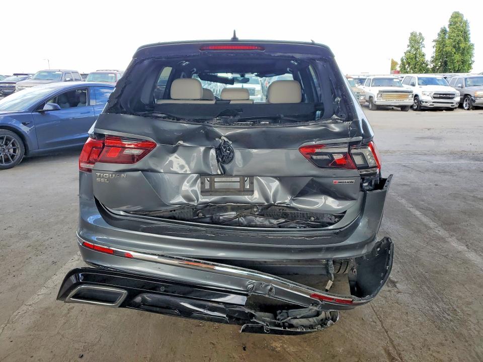 Продаж на аукціоні авто 2019 Volkswagen Tiguan, vin: 3VV2B7AX7KM062228, номер лоту: 61835736