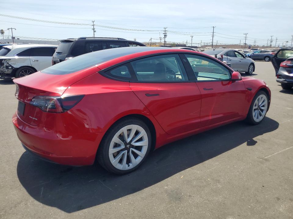62491926 :رقم المزاد ، 5YJ3E1EB5MF089859 vin ، 2021 Tesla Model 3 مزاد بيع